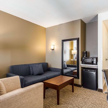 Comfort Suites Woodland - Sacramento Airport מראה חיצוני תמונה