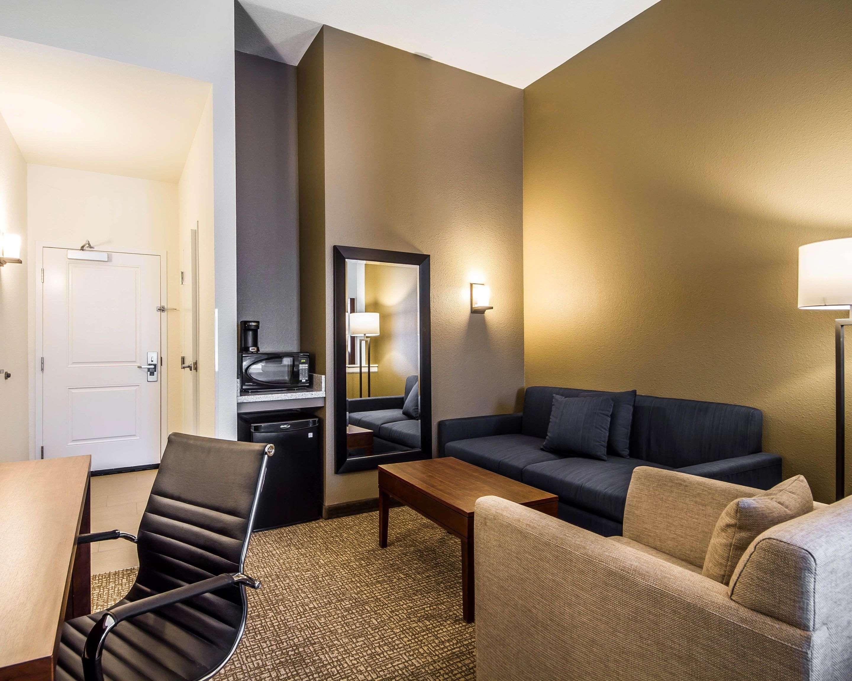 Comfort Suites Woodland - Sacramento Airport מראה חיצוני תמונה